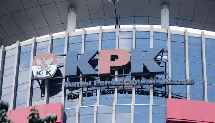 KPK Geledah Kantor di Balikpapan